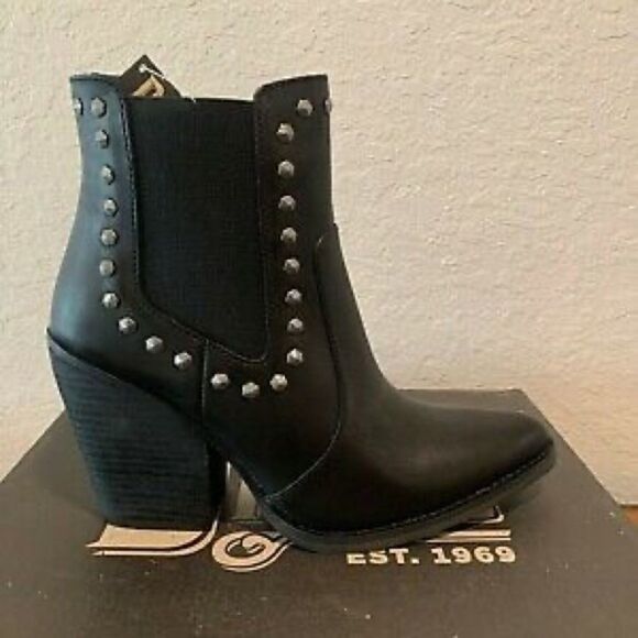 Dingo Stay Sassy Western Booties Women's Studded Ankle Leather Boots Black - Picture 5 of 8